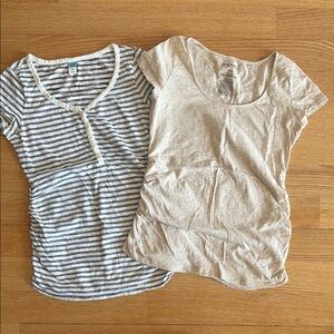 Old Navy Maternity Striped and Solid T-Shirt Set